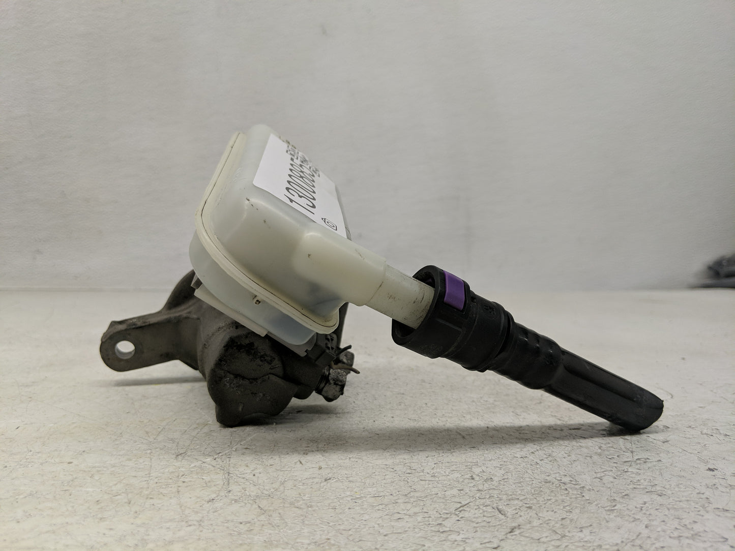 2011-2019 Ford Fiesta Brake Master Cylinder - Oemusedautoparts1.com