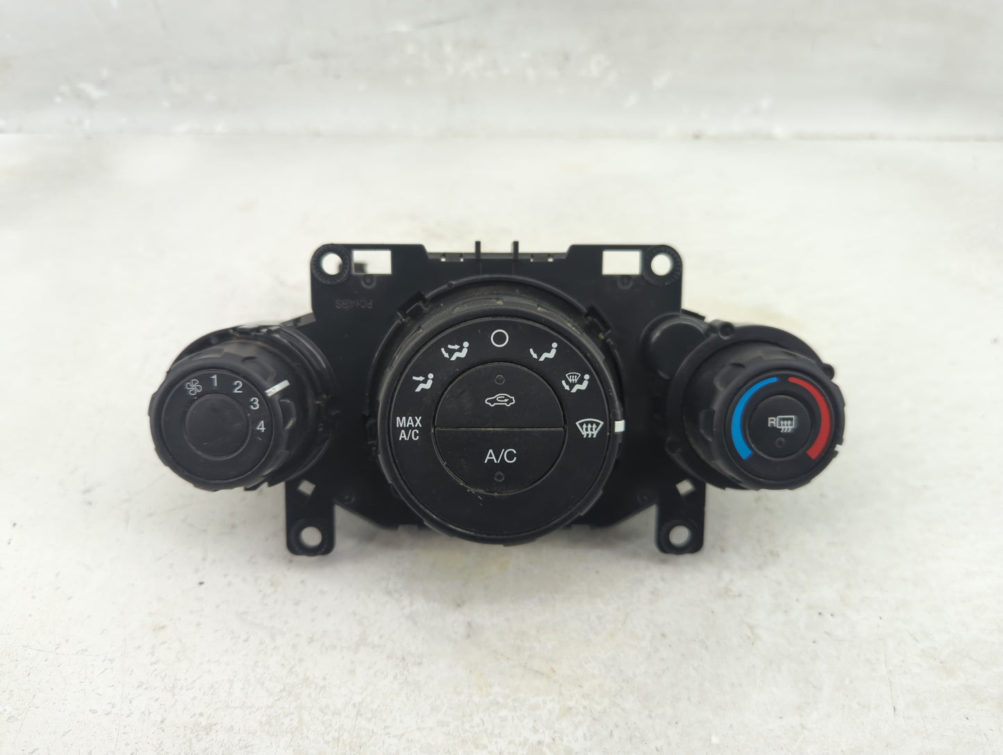 2014 Ford Fiesta Climate Control Module Temperature AC/Heater Replacement P/N:D2BT 19980 AB Fits OEM Used Auto Parts - Oemus