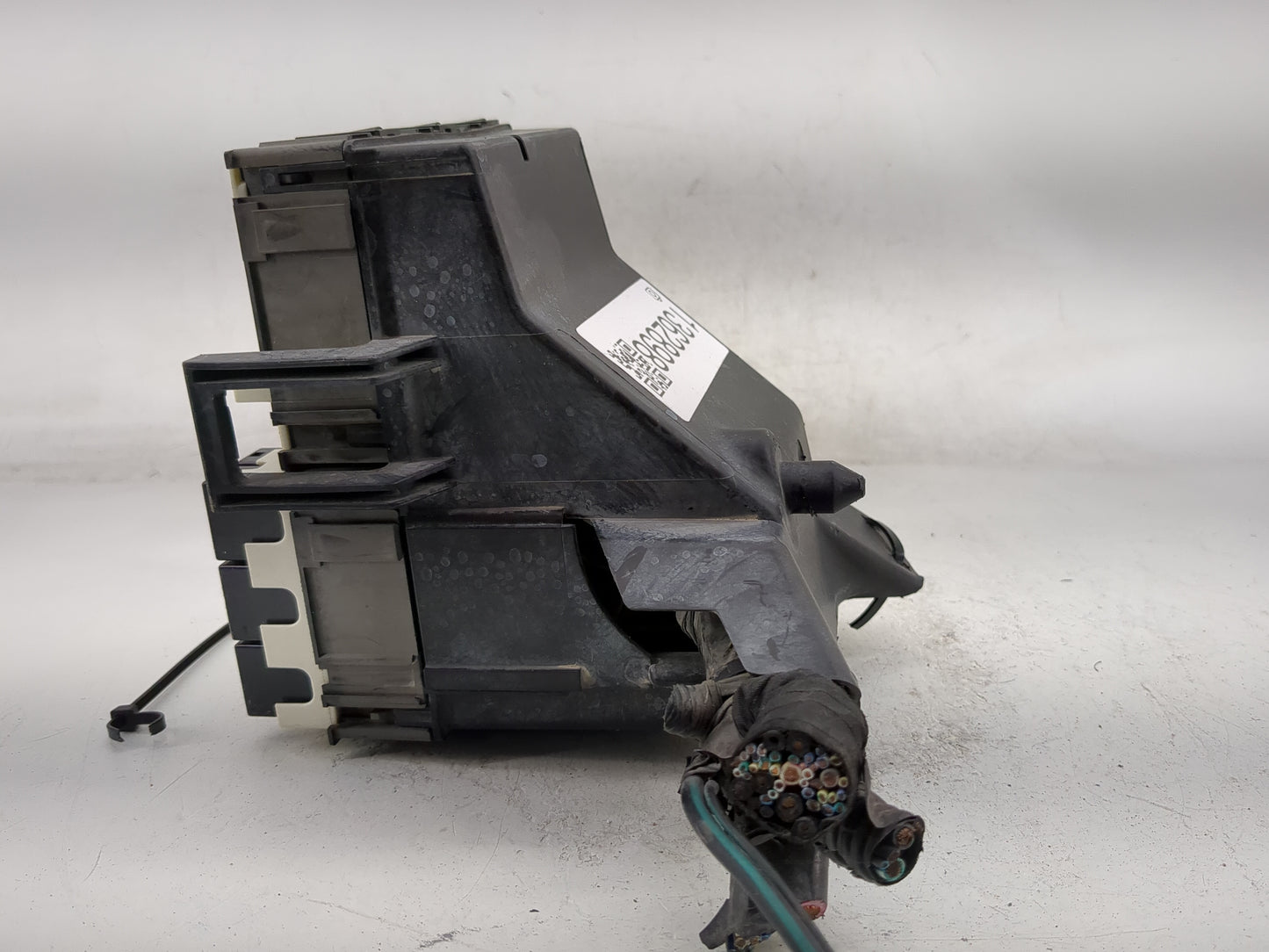 2014-2019 Ford Fiesta Fusebox Fuse Box Panel Relay Module Fits Fits 2014 2015 2016 2017 2018 2019 OEM Used Auto Parts - Oemu