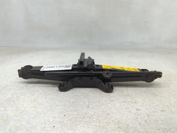 2014 Ford Fiesta Spare Scissor Car Jack - Oemusedautoparts1.com