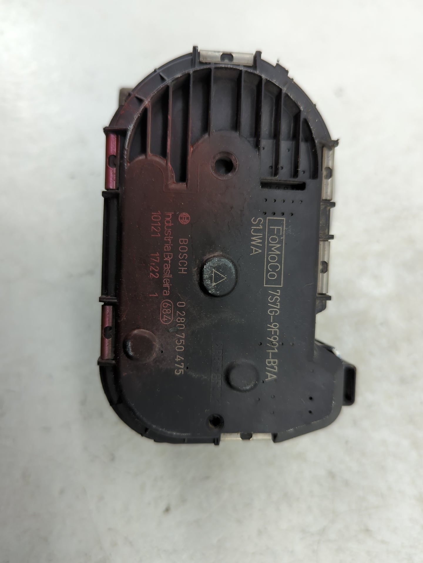 2011-2014 Ford Fiesta Throttle Body P/N:7S7G-9F991-B7A Fits Fits 2011 2012 2013 2014 OEM Used Auto Parts - Oemusedautoparts1