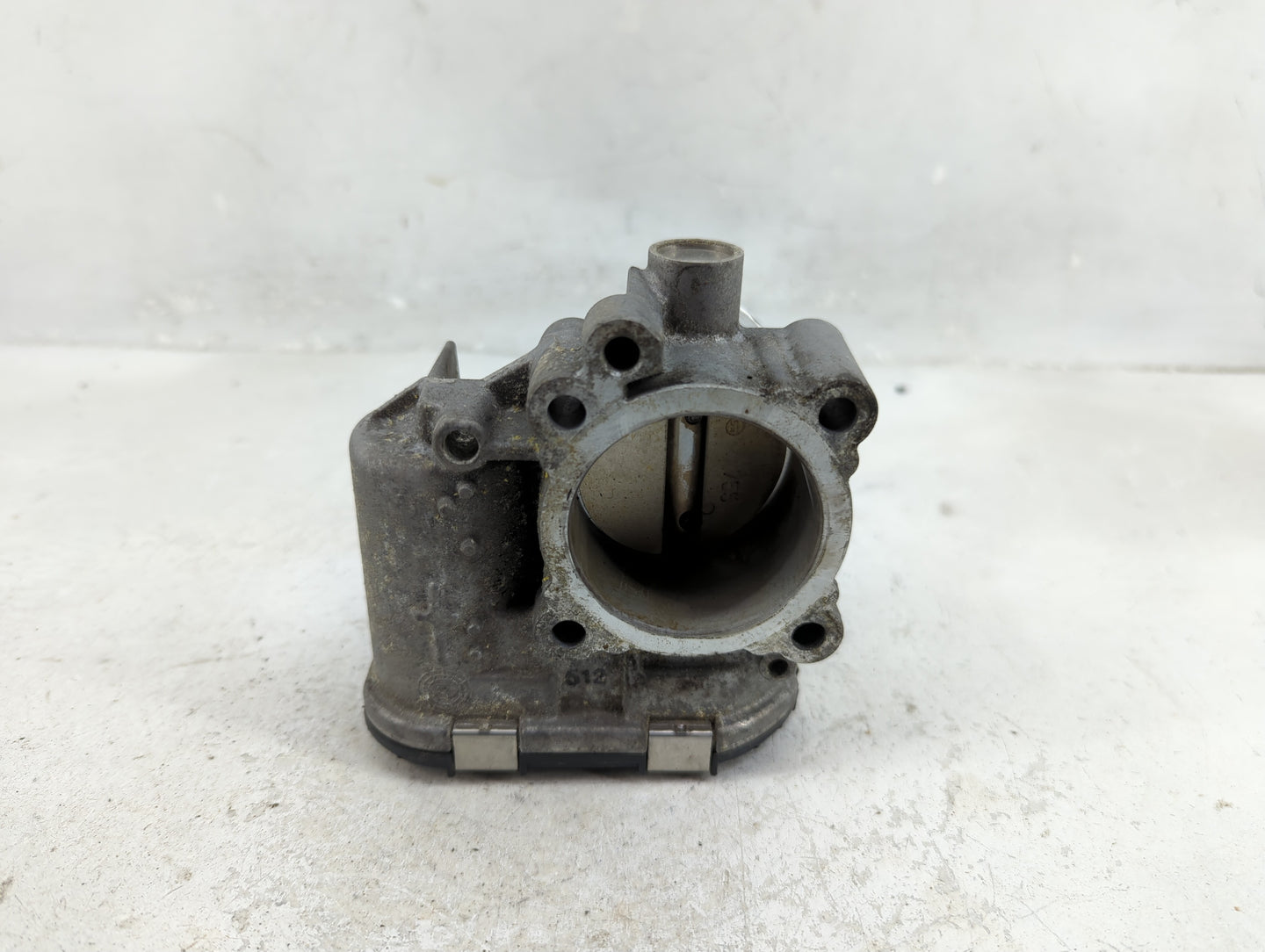 2014-2019 Ford Fiesta Throttle Body P/N:7S7G-9F991-CA Fits Fits 2013 2014 2015 2016 2017 2018 2019 OEM Used Auto Parts - Oem
