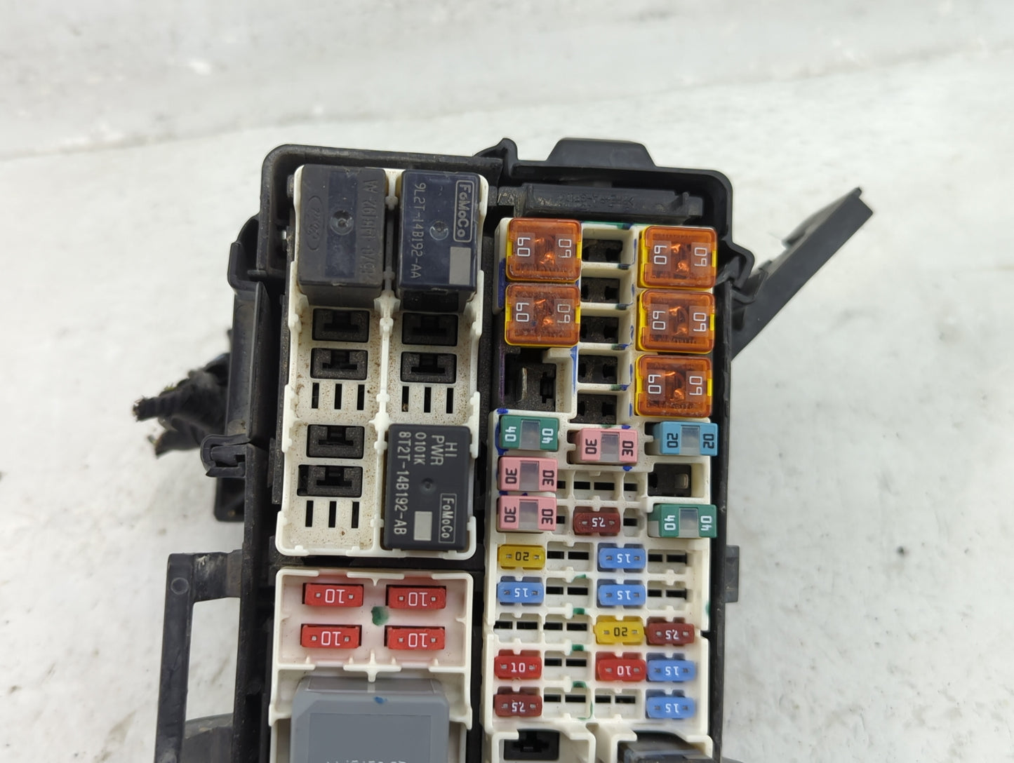 2014-2019 Ford Fiesta Fusebox Fuse Box Panel Relay Module P/N:6003447201 Fits Fits 2014 2015 2016 2017 2018 2019 OEM Used Au