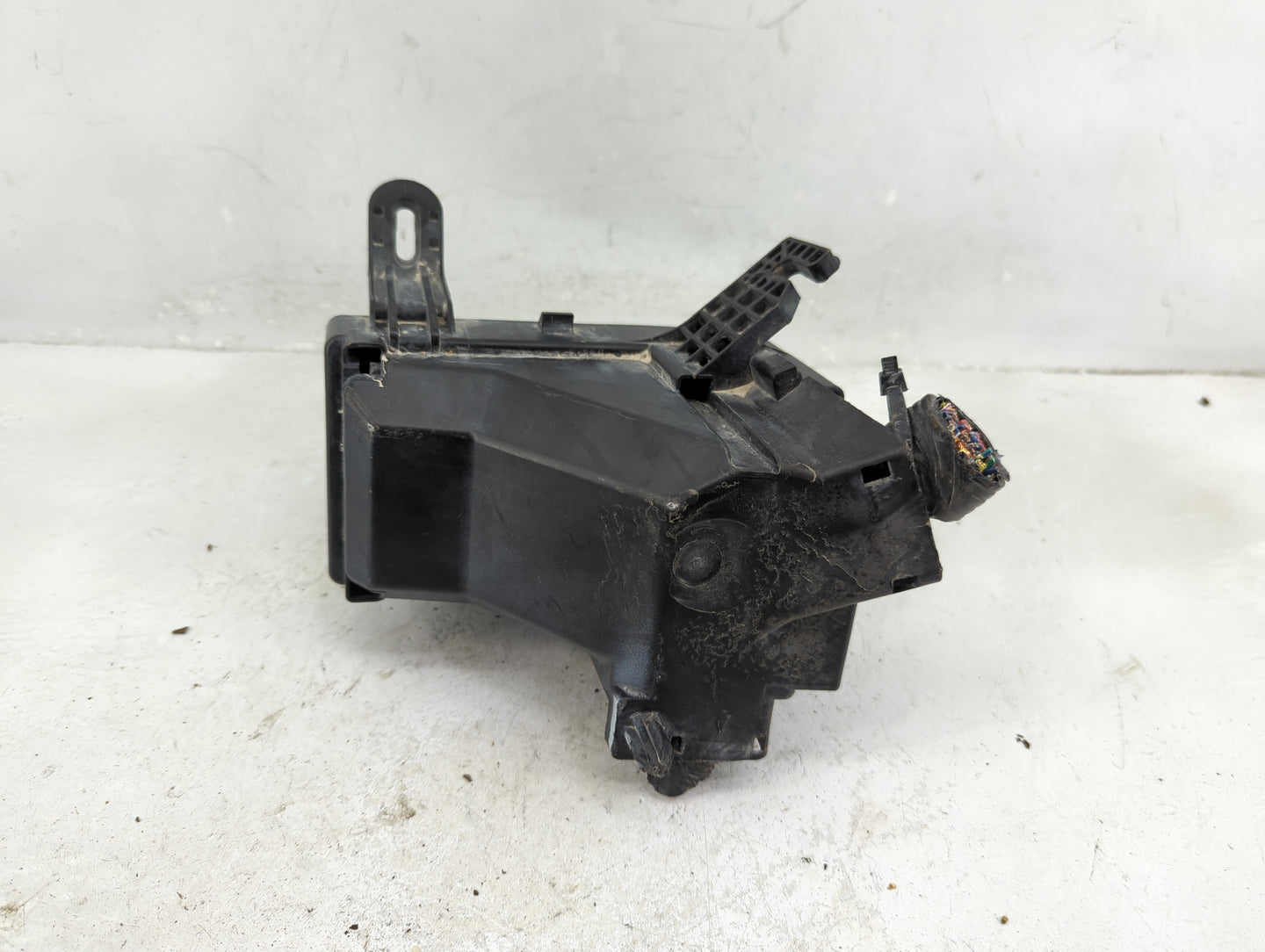 2014-2019 Ford Fiesta Fusebox Fuse Box Panel Relay Module P/N:6003447201 Fits Fits 2014 2015 2016 2017 2018 2019 OEM Used Au