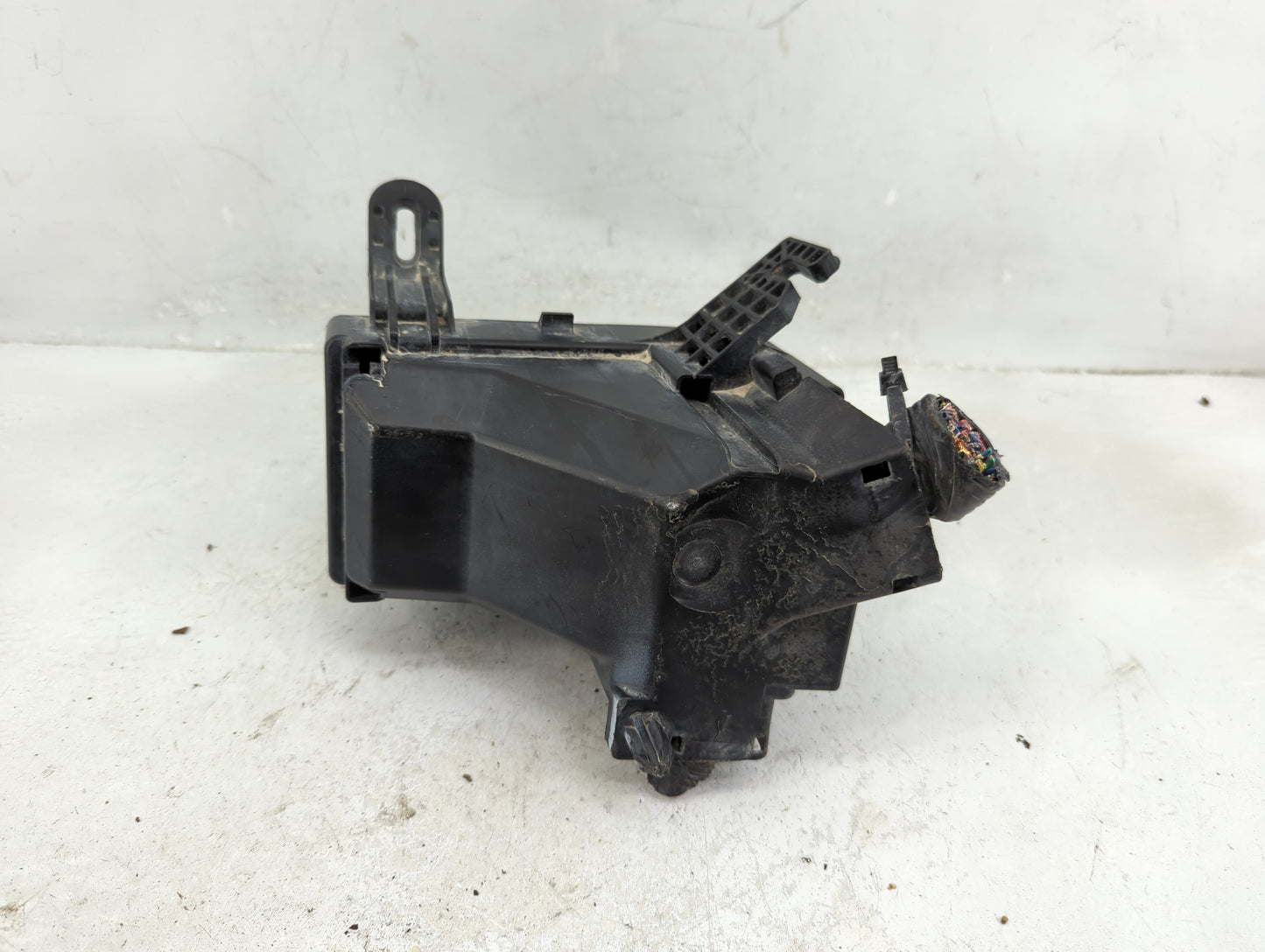 2014-2019 Ford Fiesta Fusebox Fuse Box Panel Relay Module P/N:6003447201 Fits Fits 2014 2015 2016 2017 2018 2019 OEM Used Au