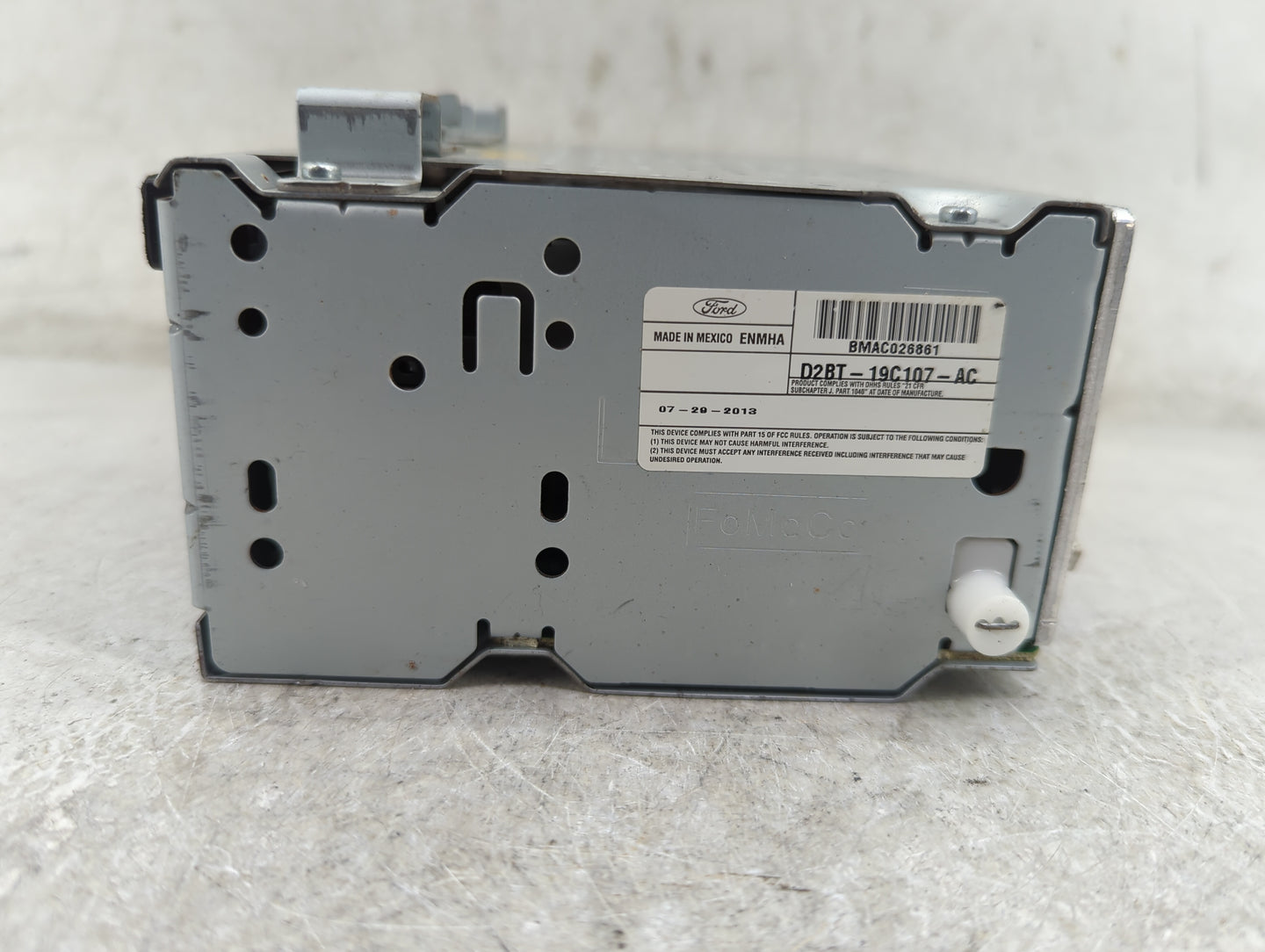 2014-2015 Ford Fiesta Radio AM FM Cd Player Receiver Replacement P/N:D2BT-19C107-AC BMAC026861 Fits Fits 2014 2015 OEM Used 