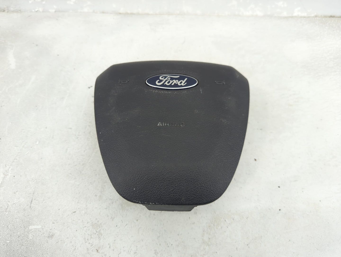 2014 Ford Fiesta Air Bag Driver Left Steering Wheel Mounted P/N:4025654A 3DAC121B30087 Fits OEM Used Auto Parts - Oemusedaut