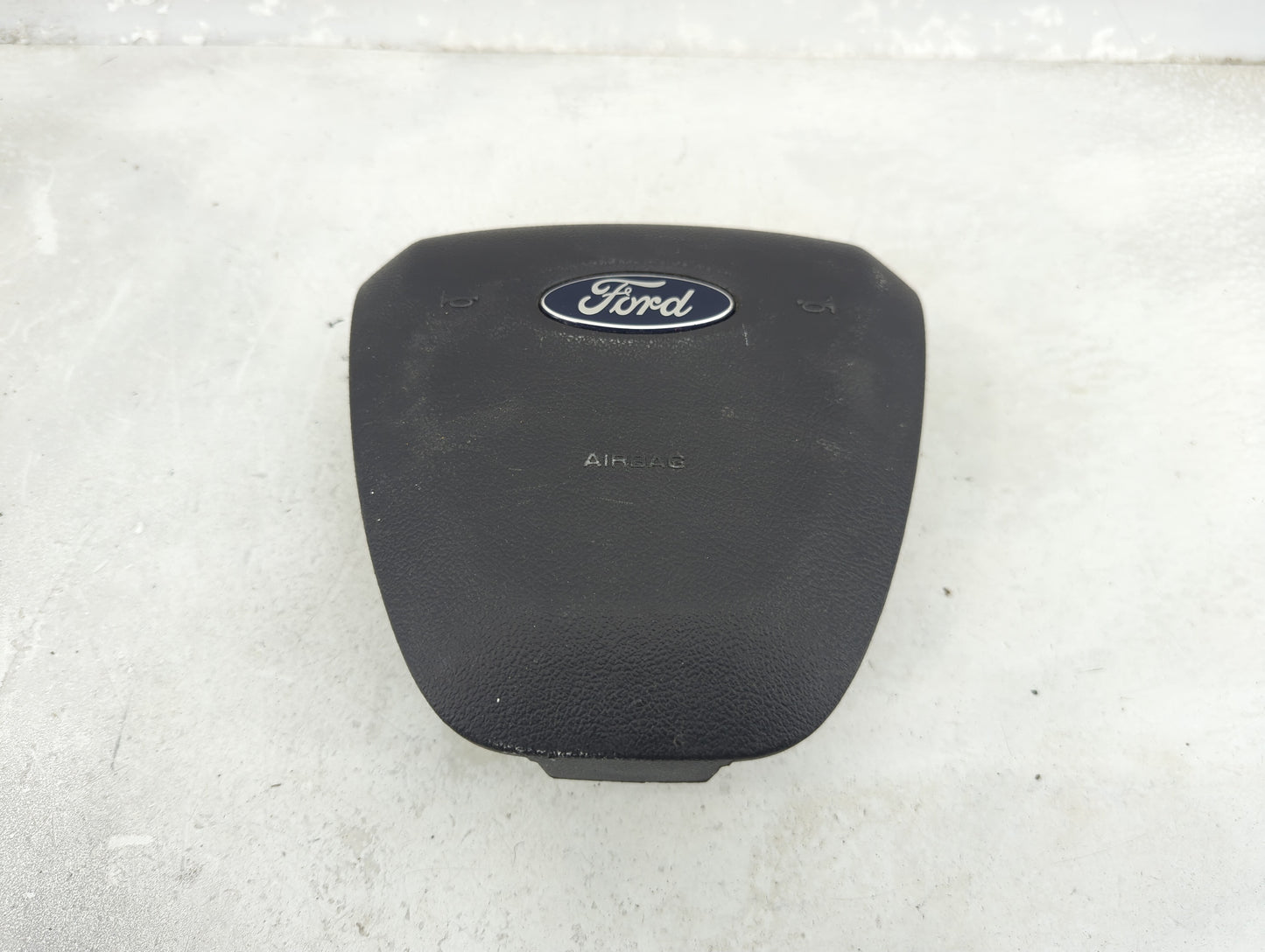2014 Ford Fiesta Air Bag Driver Left Steering Wheel Mounted P/N:4025654A 3DAC121B30087 Fits OEM Used Auto Parts - Oemusedaut