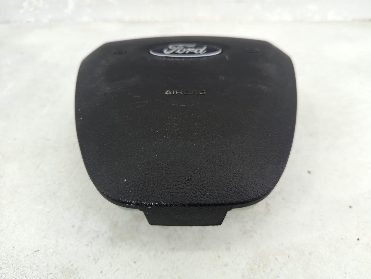 2014 Ford Fiesta Air Bag Driver Left Steering Wheel Mounted P/N:4025654A 3DAC121B30087 Fits OEM Used Auto Parts - Oemusedaut