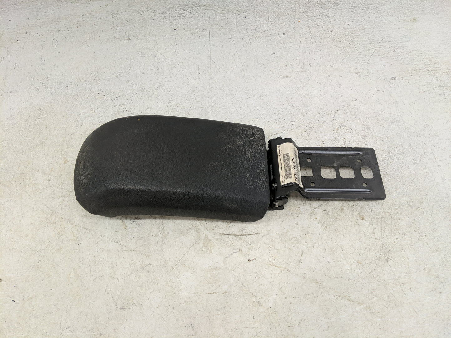 2014 Ford Fiesta Center Console Armrest Cover Lid Fits OEM Used Auto Parts - Oemusedautoparts1.com