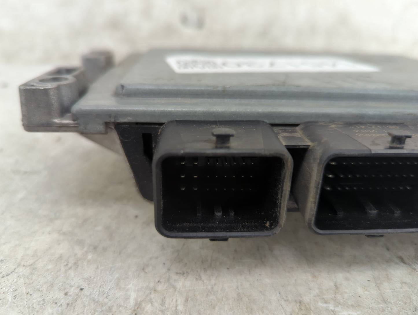 2014-2015 Ford Fiesta PCM Engine Control Computer ECU ECM PCU OEM P/N:A2C81963804AAAB E2BA-12A650-RD Fits Fits 2014 2015 OEM