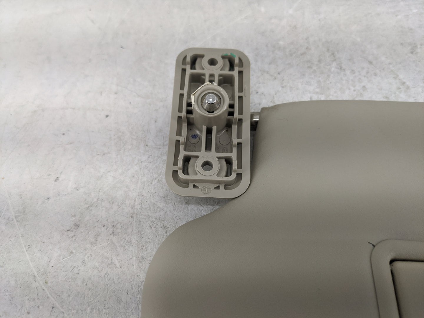 2011-2019 Ford Fiesta Sun Visor Shade Replacement Driver Left Mirror Fits Fits 2011 2012 2013 2014 2015 2016 2017 2018 2019 