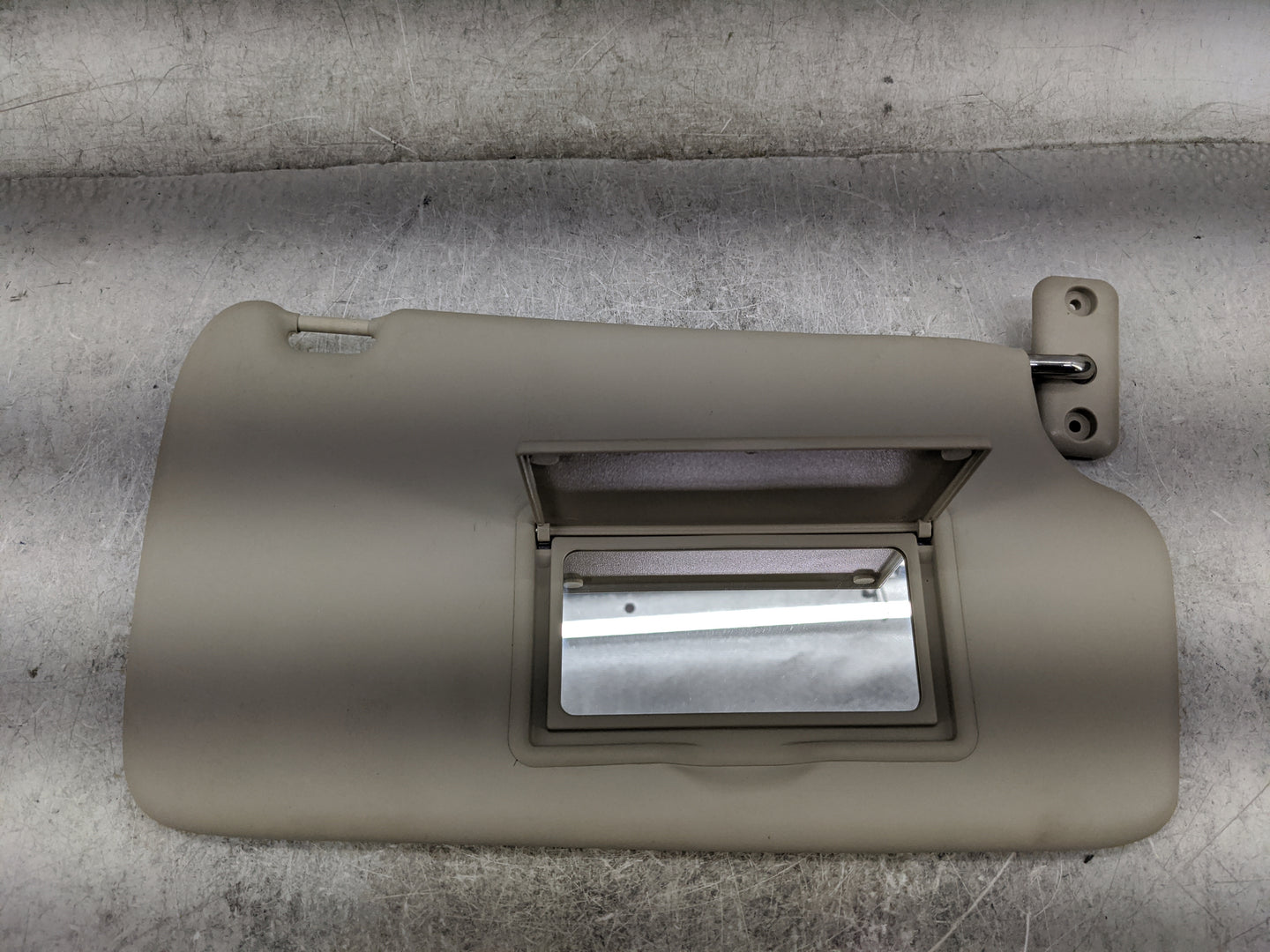 2011-2019 Ford Fiesta Sun Visor Shade Replacement Passenger Right Mirror Fits Fits 2011 2012 2013 2014 2015 2016 2017 2018 2