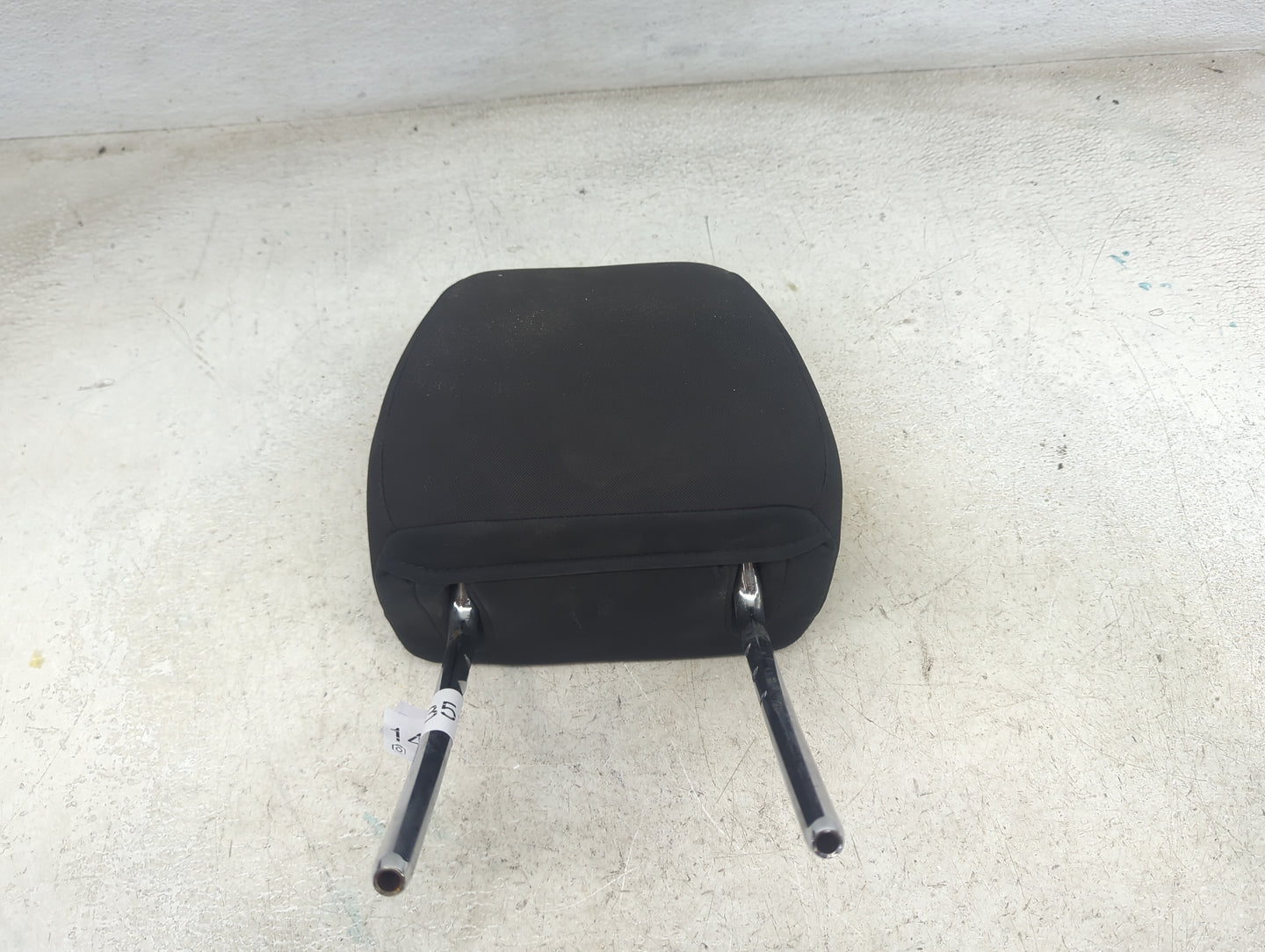 2014 Ford Fiesta Headrest Head Rest Front Driver Seat Black - Oemusedautoparts1.com