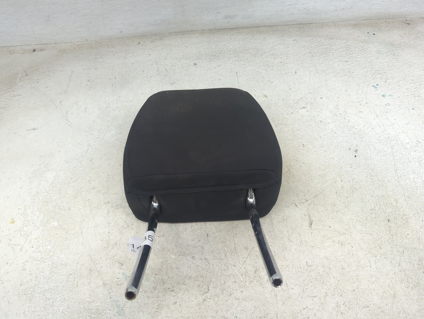 2014 Ford Fiesta Headrest Head Rest Front Driver Seat Black - Oemusedautoparts1.com