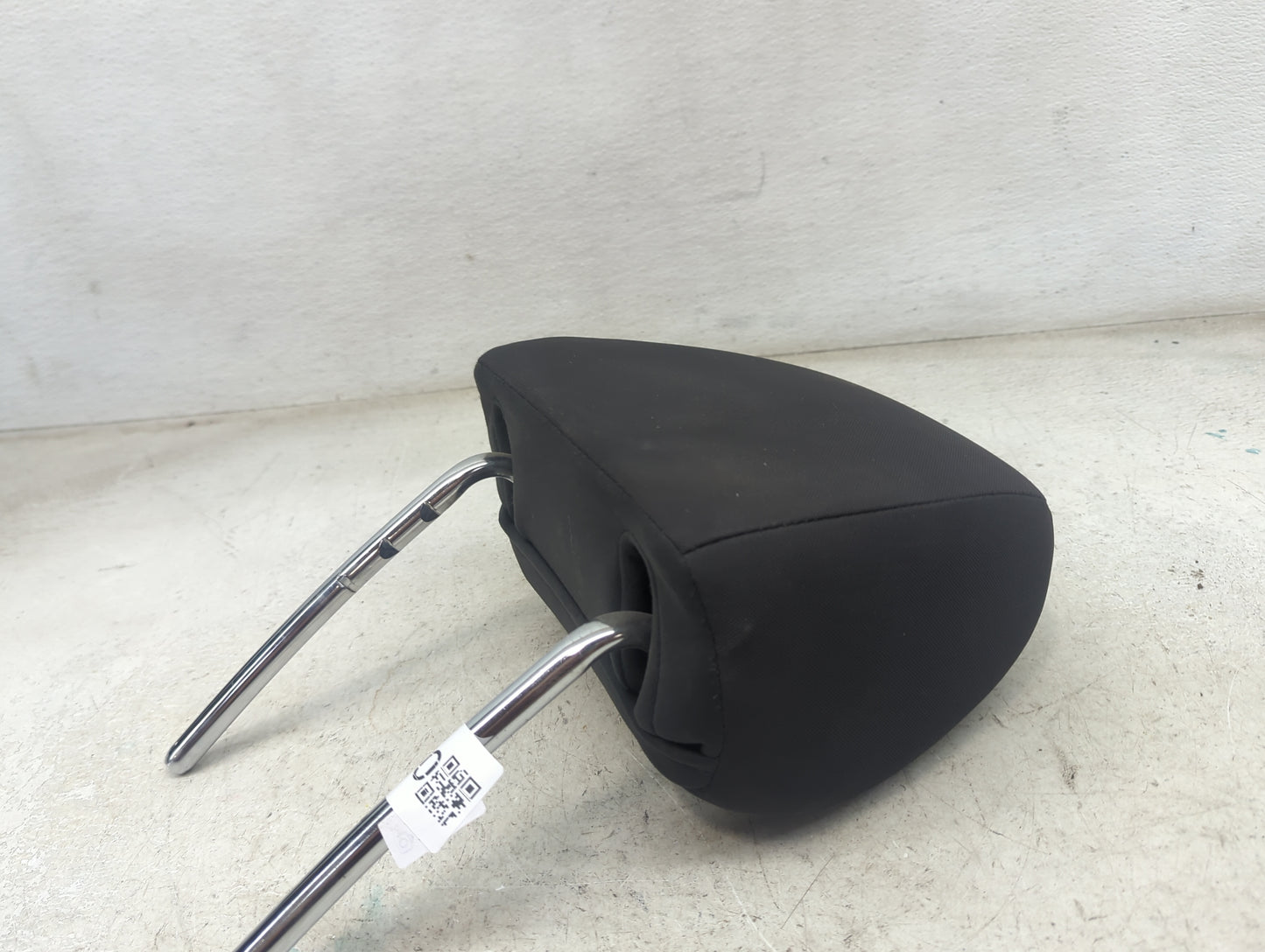 2014 Ford Fiesta Headrest Head Rest Front Driver Seat Black - Oemusedautoparts1.com