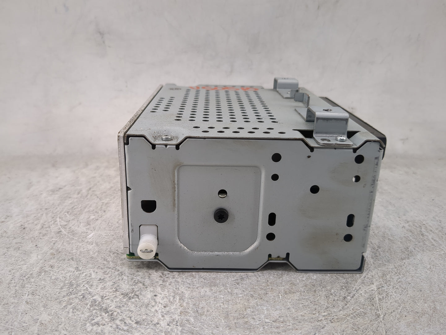 2014-2015 Ford Fiesta Radio AM FM Cd Player Receiver Replacement P/N:D2BT-19C107-AD BMAE002718 Fits Fits 2014 2015 OEM Used 