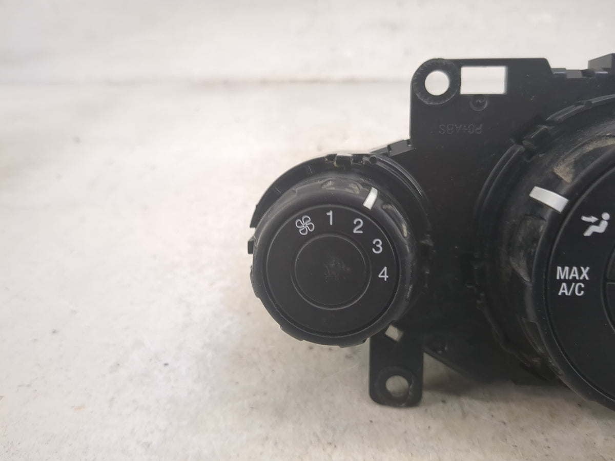 2014-2019 Ford Fiesta Climate Control Module Temperature AC/Heater Replacement P/N:D2BT 19980 AB Fits OEM Used Auto Parts - 