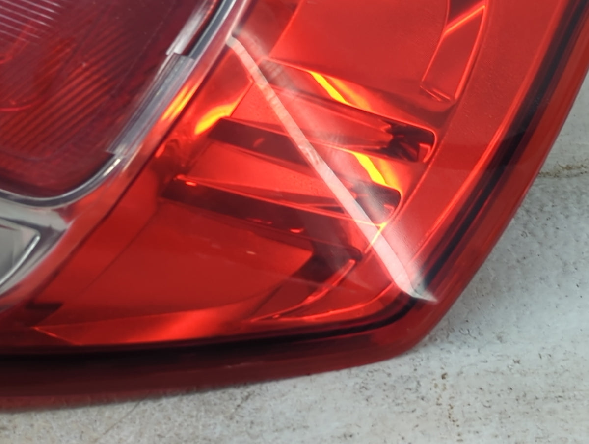 2014-2019 Ford Fiesta Passenger Right Side Deck Lid Mounted Tail Light 1517361 - Oemusedautoparts1.com