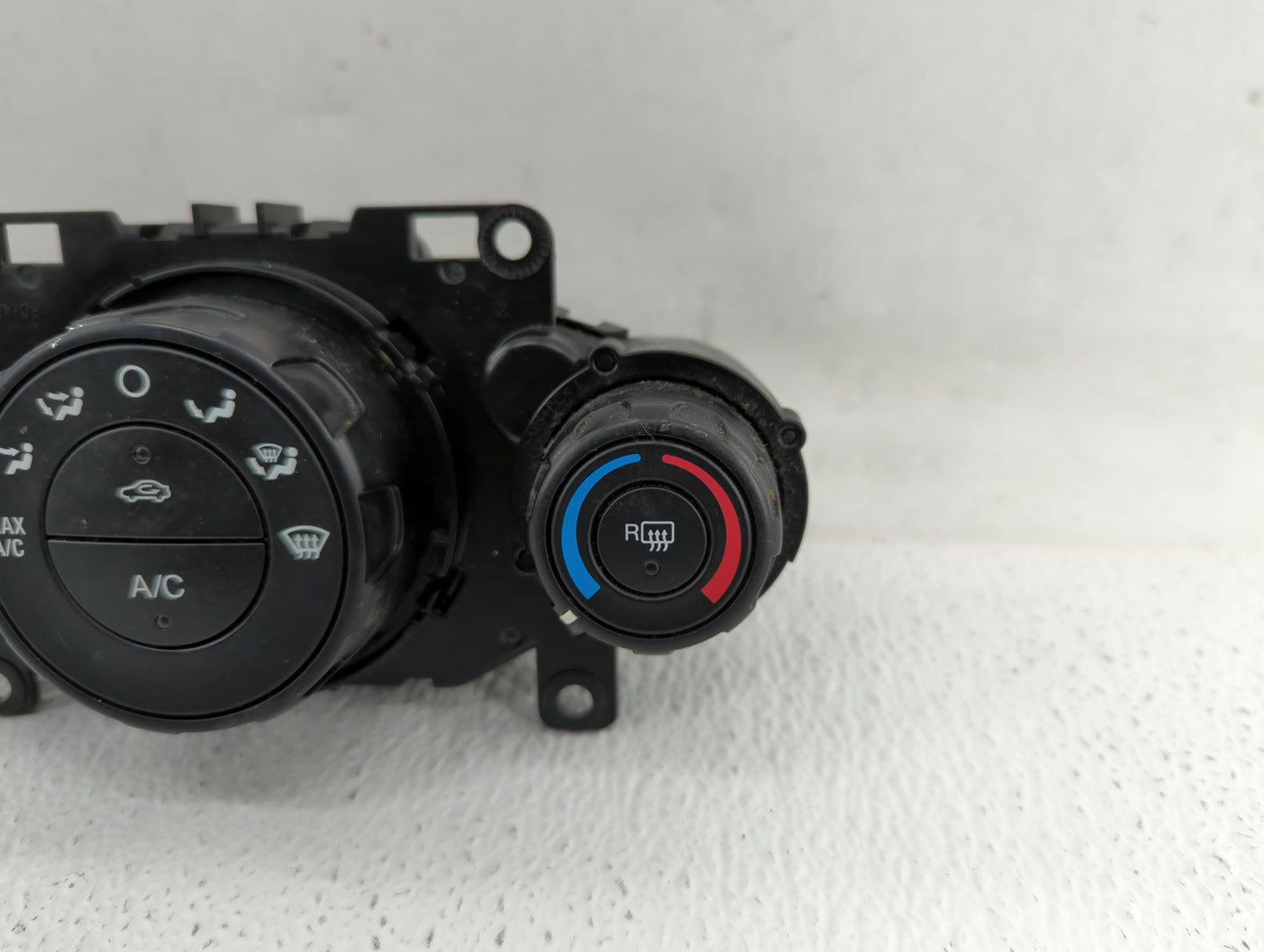 2014 Ford Fiesta Climate Control Module Temperature AC/Heater Replacement P/N:D2BT-19980-AB D2BT-19980-AE, D2BT-19980-AA Fit