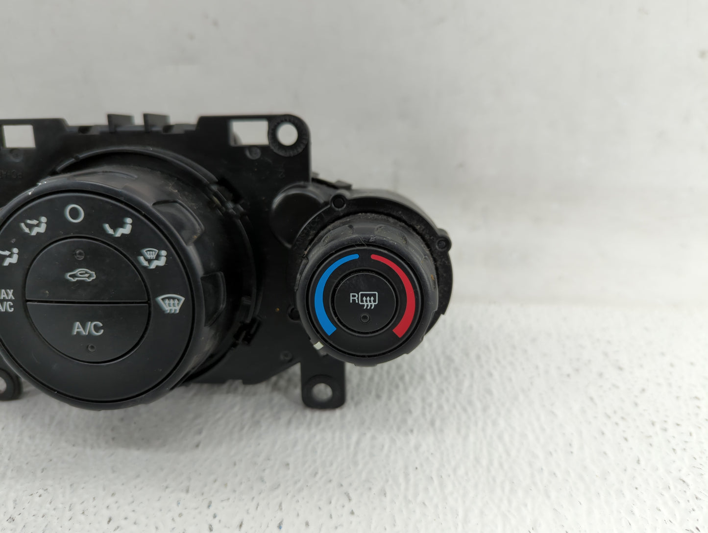 2014 Ford Fiesta Climate Control Module Temperature AC/Heater Replacement P/N:D2BT-19980-AB D2BT-19980-AE, D2BT-19980-AA Fit