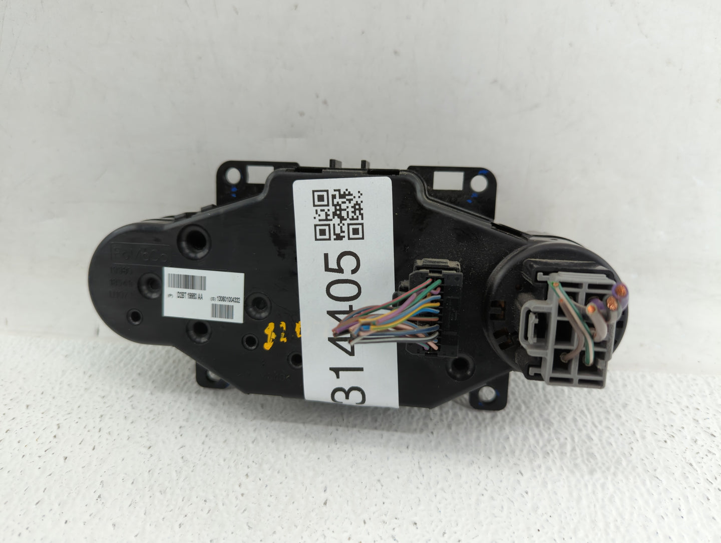 2014 Ford Fiesta Climate Control Module Temperature AC/Heater Replacement P/N:D2BT-19980-AB D2BT-19980-AE, D2BT-19980-AA Fit