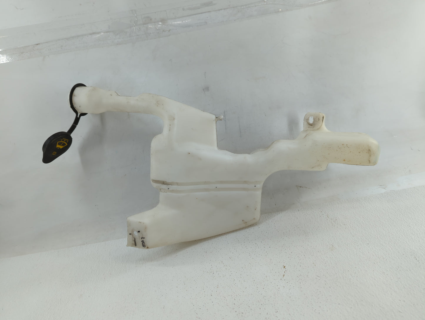 2011-2019 Ford Fiesta Windshield Washer Fluid Reservoir Bottle Oem - Oemusedautoparts1.com