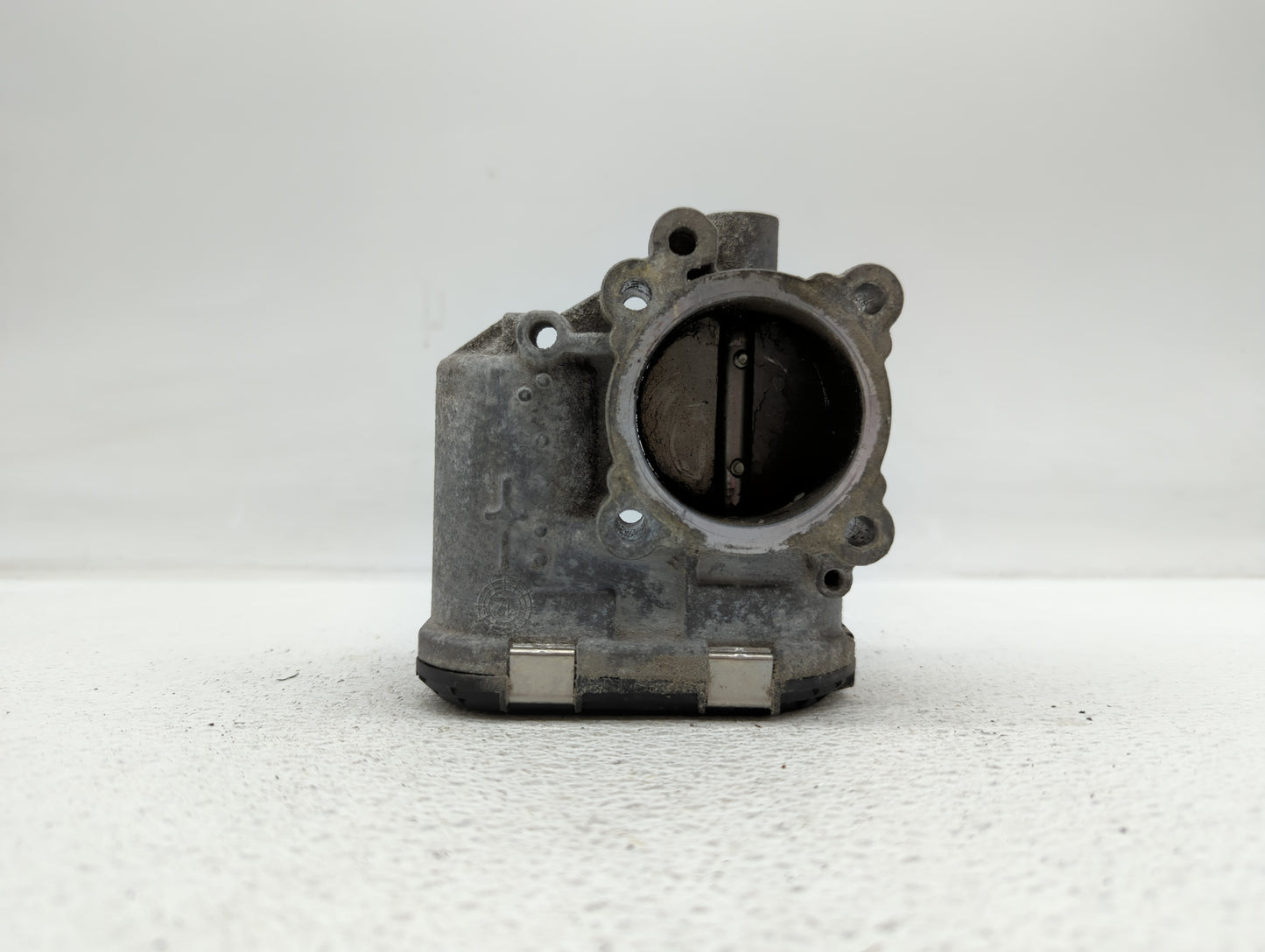 2011-2014 Ford Fiesta Throttle Body P/N:7S7G-9F991-CA 7S7G-9F991-BA, 7S7G-9F991-B7A Fits Fits 2011 2012 2013 2014 OEM Used A