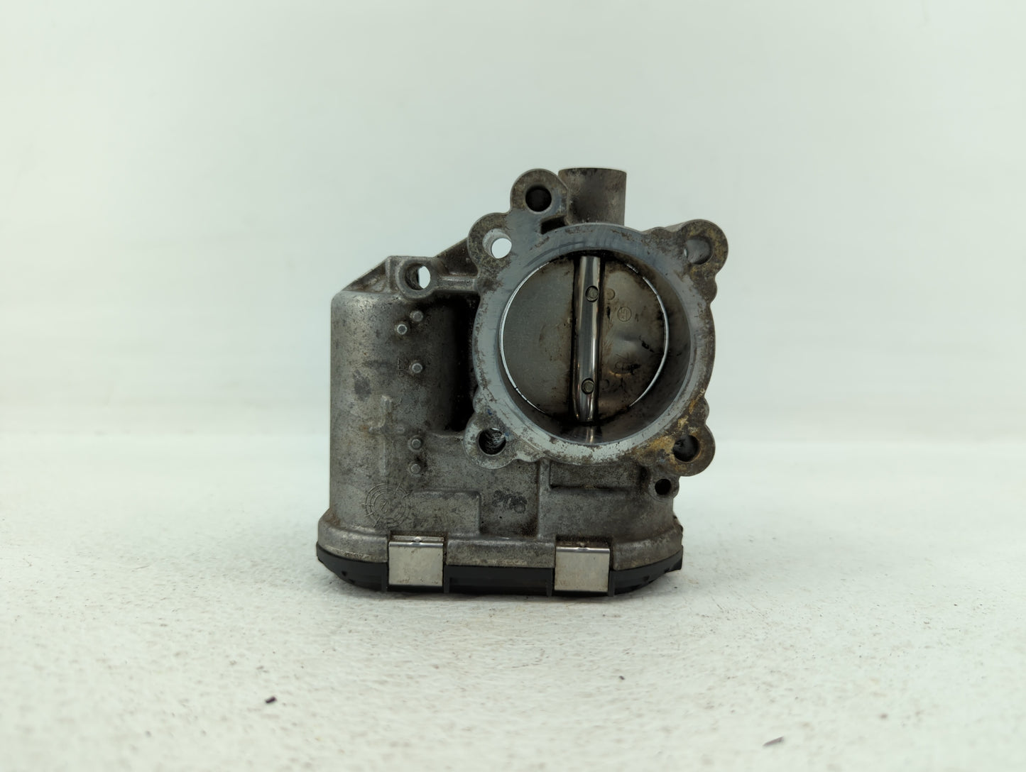 2011-2014 Ford Fiesta Throttle Body P/N:7S7G-9F991-CA 7S7G-9F991-BA, 7S7G-9F991-B7A Fits Fits 2011 2012 2013 2014 OEM Used A