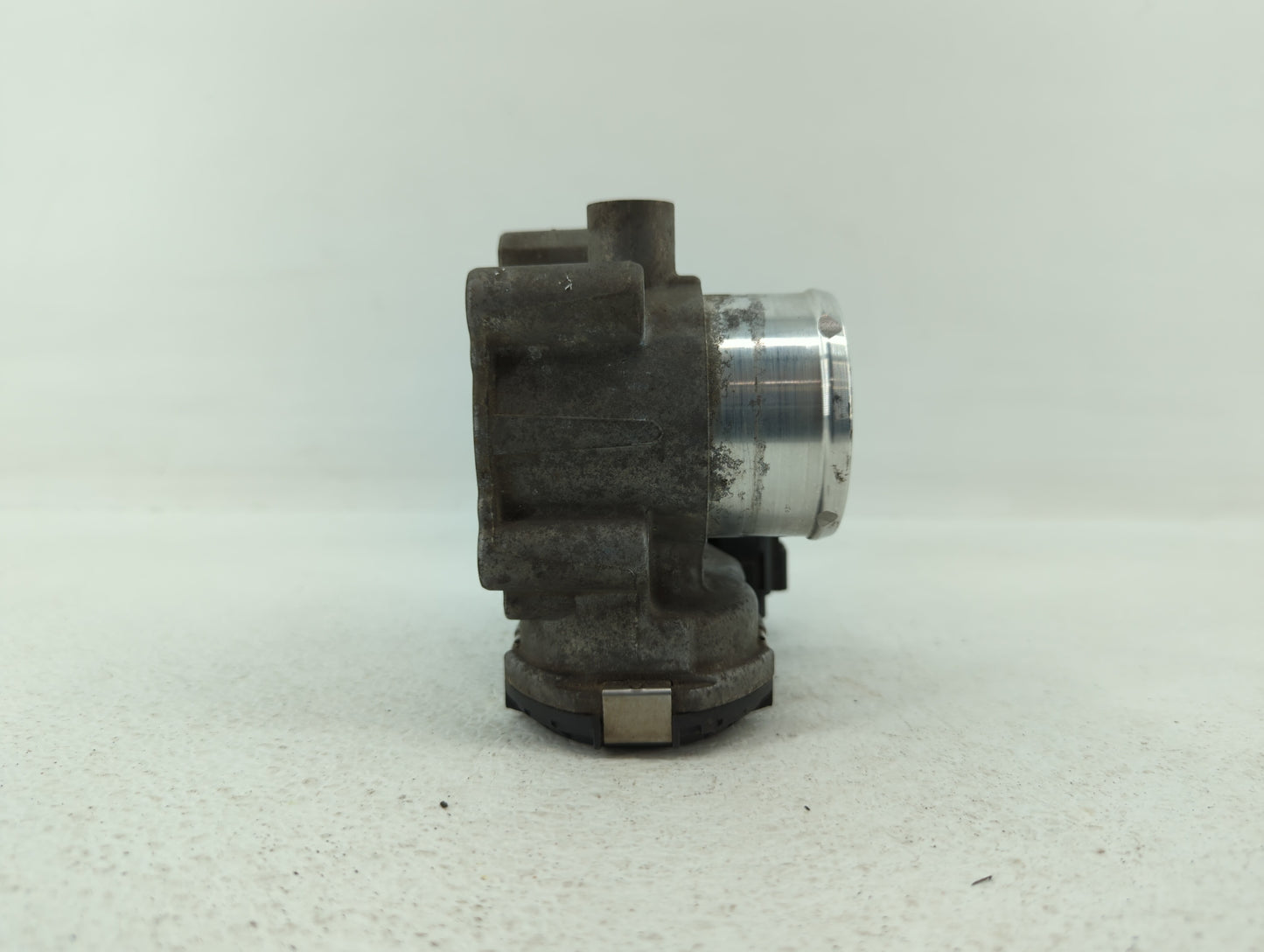 2011-2014 Ford Fiesta Throttle Body P/N:7S7G-9F991-CA 7S7G-9F991-BA, 7S7G-9F991-B7A Fits Fits 2011 2012 2013 2014 OEM Used A