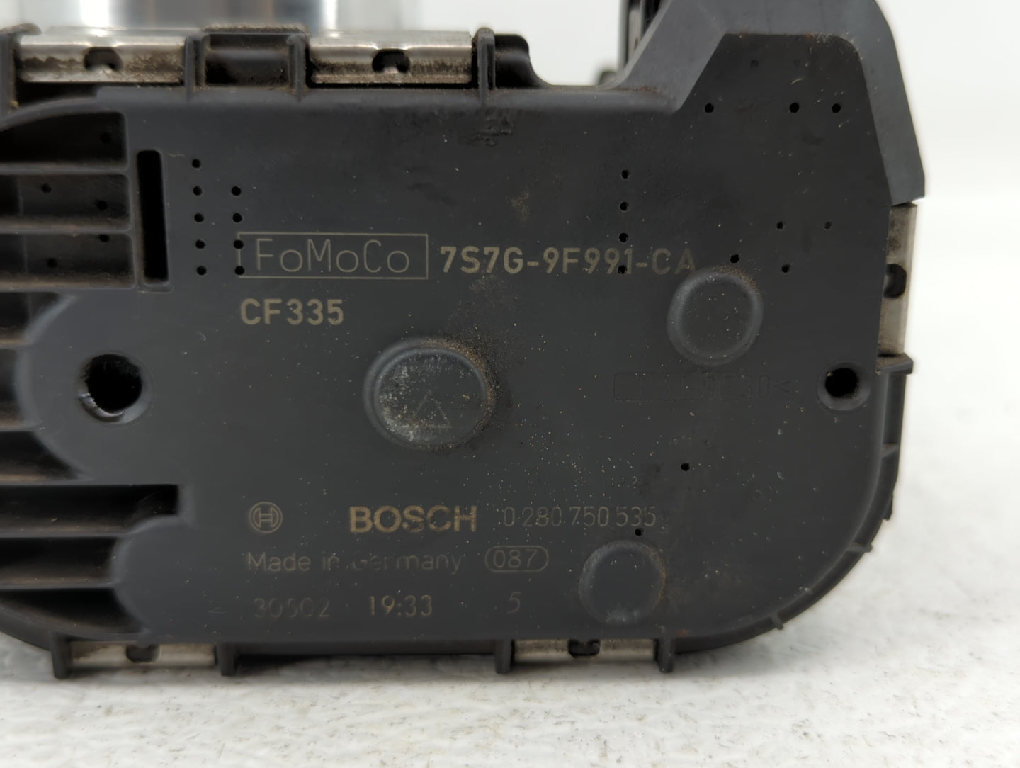 2011-2014 Ford Fiesta Throttle Body P/N:7S7G-9F991-CA 7S7G-9F991-BA, 7S7G-9F991-B7A Fits Fits 2011 2012 2013 2014 OEM Used A