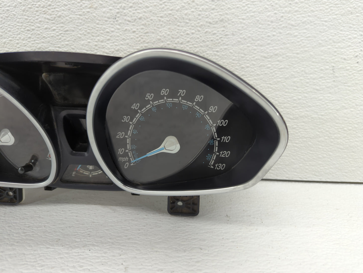 2014-2015 Ford Fiesta Instrument Cluster Speedometer Gauges P/N:D2BT-10849-GAL D2BT-10849-GAN Fits Fits 2014 2015 OEM Used A