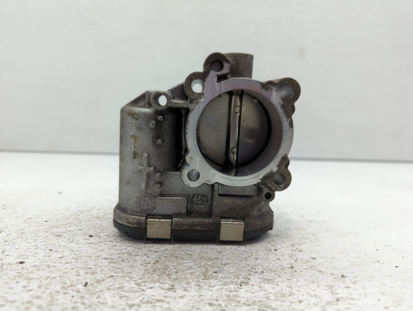 2011-2014 Ford Fiesta Throttle Body P/N:7S7G-9F991-B7A 7S7G-9F991-CA, 7S7G-9F991-BA Fits Fits 2011 2012 2013 2014 OEM Used A