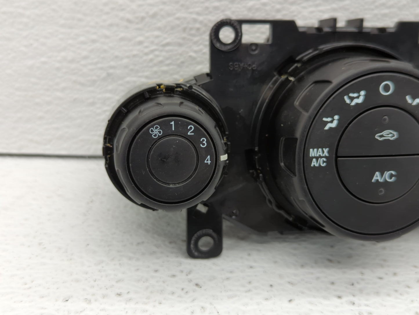 2014-2019 Ford Fiesta Climate Control Module Temperature AC/Heater Replacement P/N:D2BT-19980-AE Fits OEM Used Auto Parts - 