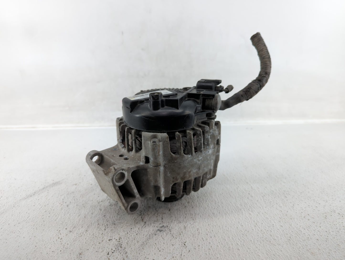 2011-2019 Ford Fiesta Alternator Replacement Generator Charging Assembly Engine OEM P/N:AE8T-10300-AA Fits OEM Used Auto Par