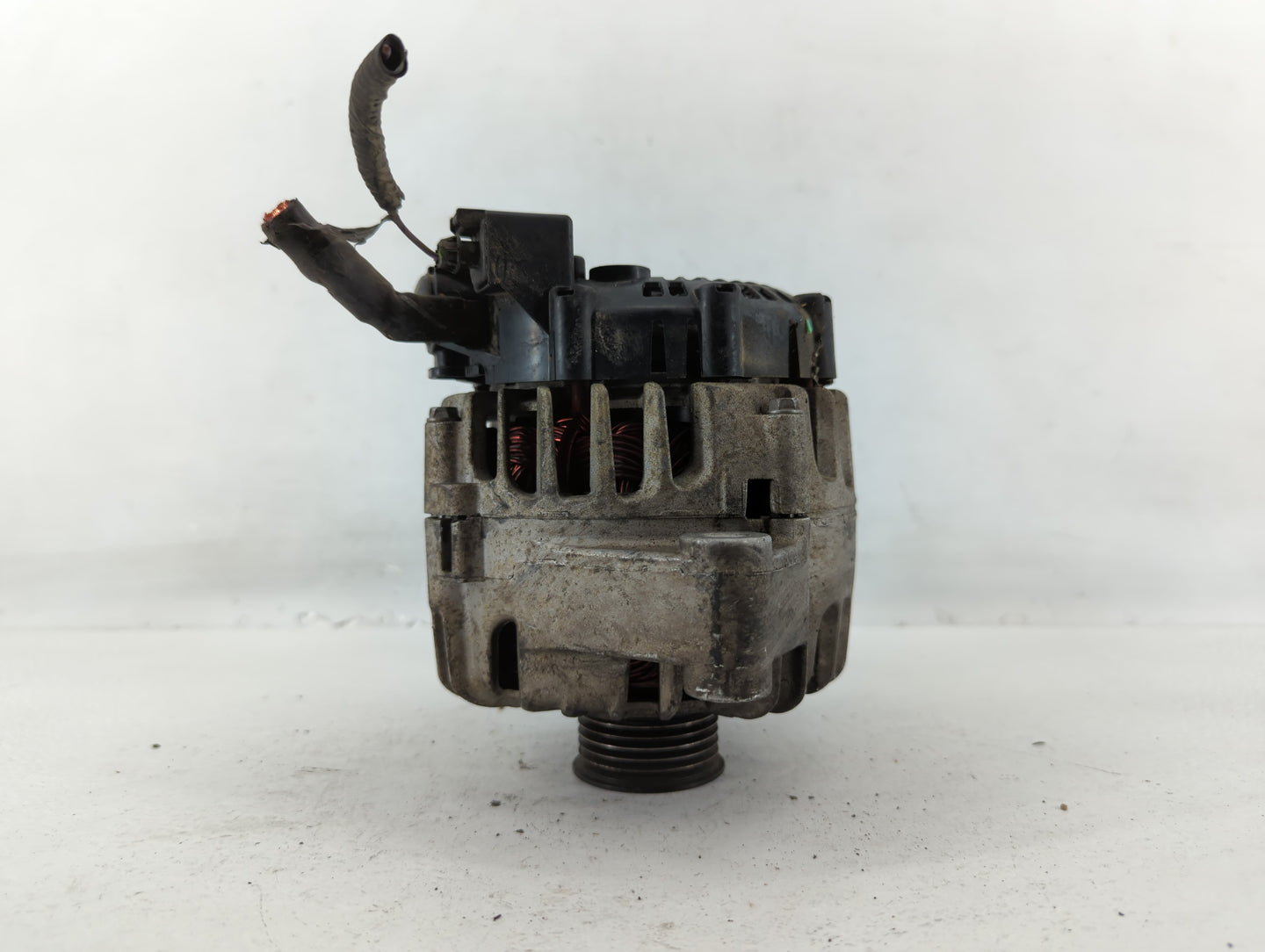 2011-2019 Ford Fiesta Alternator Replacement Generator Charging Assembly Engine OEM P/N:2608513 C TG12C098 Fits OEM Used Aut