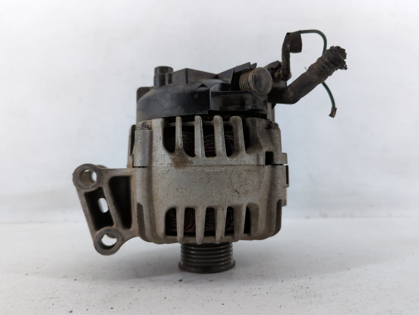 2011-2019 Ford Fiesta Alternator Replacement Generator Charging Assembly Engine OEM P/N:AE8T-10300-AA Fits OEM Used Auto Par