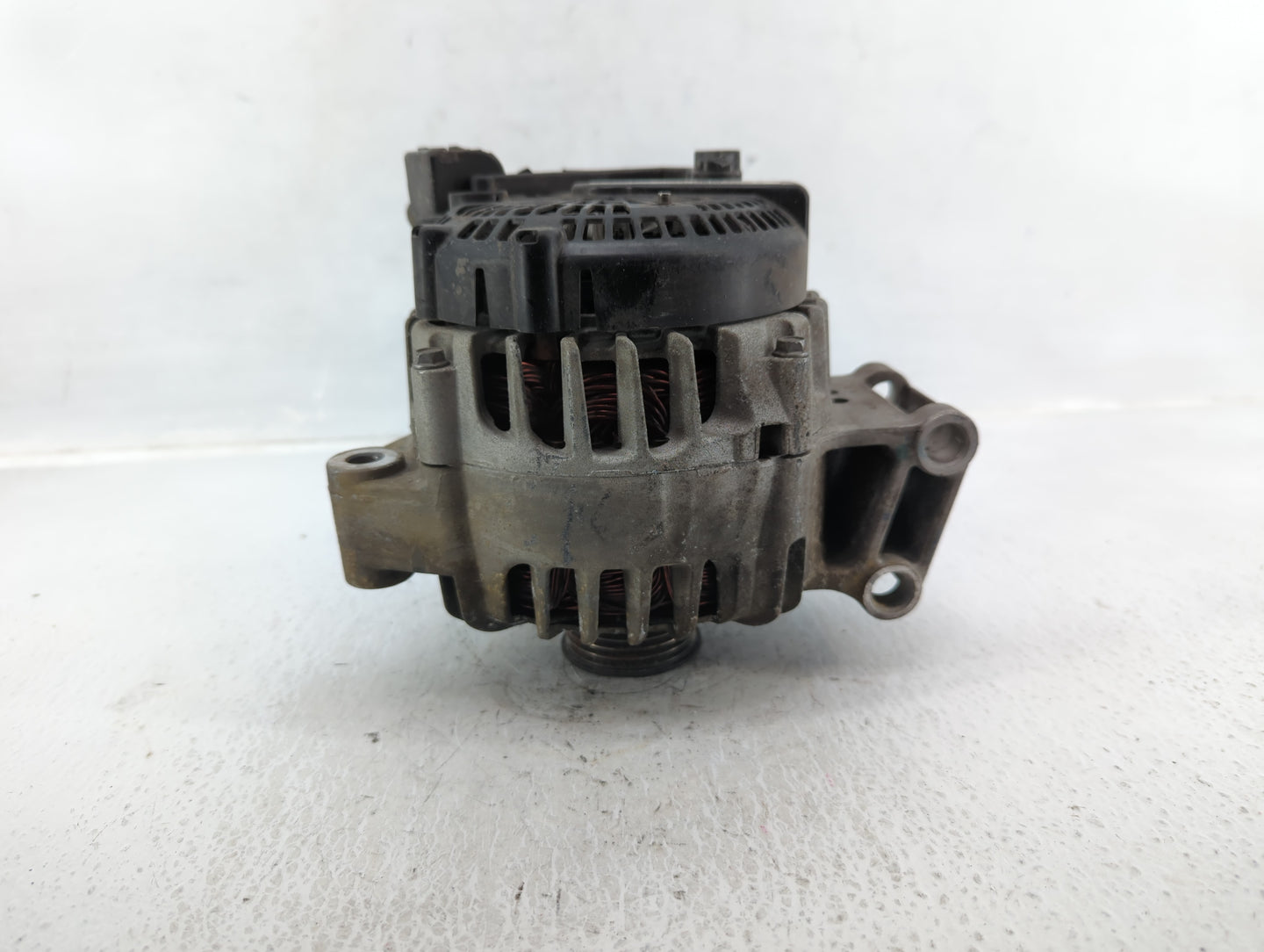 2011-2019 Ford Fiesta Alternator Replacement Generator Charging Assembly Engine OEM P/N:AE8T-10300-AA Fits OEM Used Auto Par