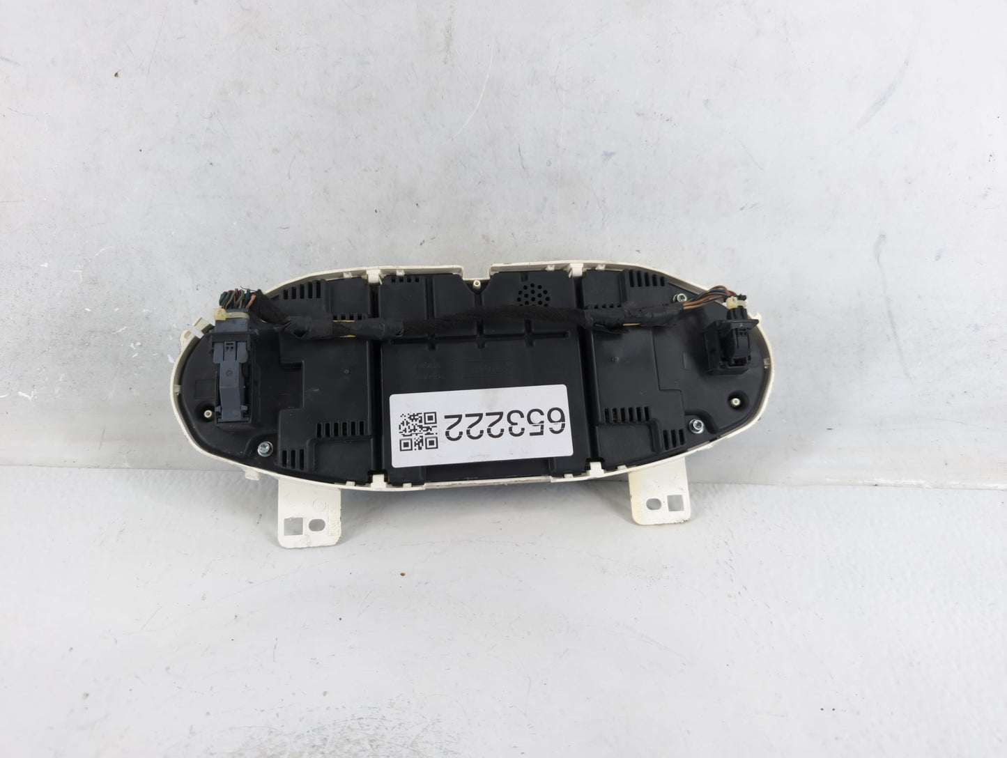 2014-2015 Ford Fiesta Instrument Cluster Speedometer Gauges P/N:DA6GE Fits Fits 2014 2015 OEM Used Auto Parts - Oemusedautop