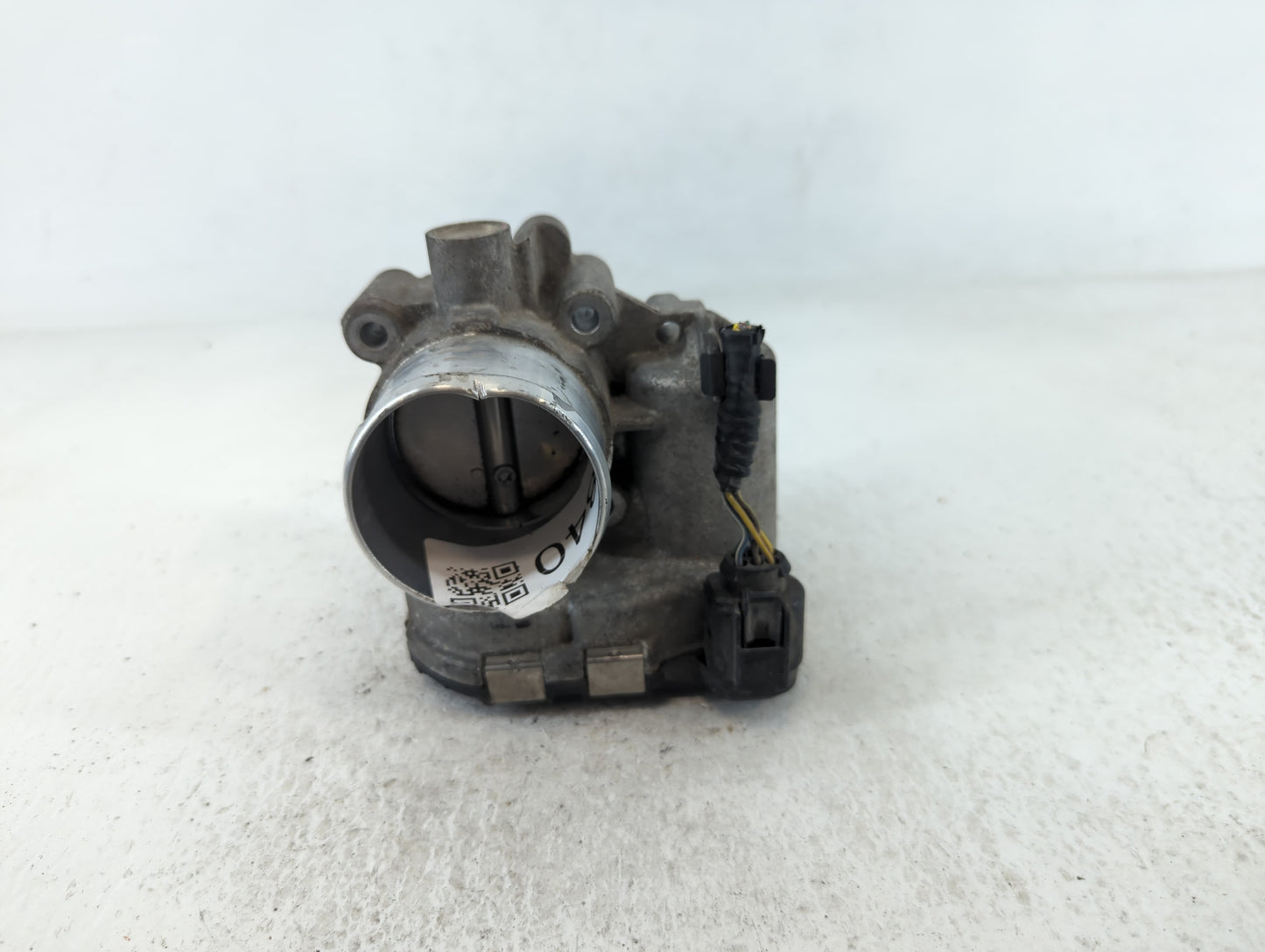 2014-2019 Ford Fiesta Throttle Body P/N:7S7G-9F991-CA Fits Fits 2013 2014 2015 2016 2017 2018 2019 OEM Used Auto Parts - Oem