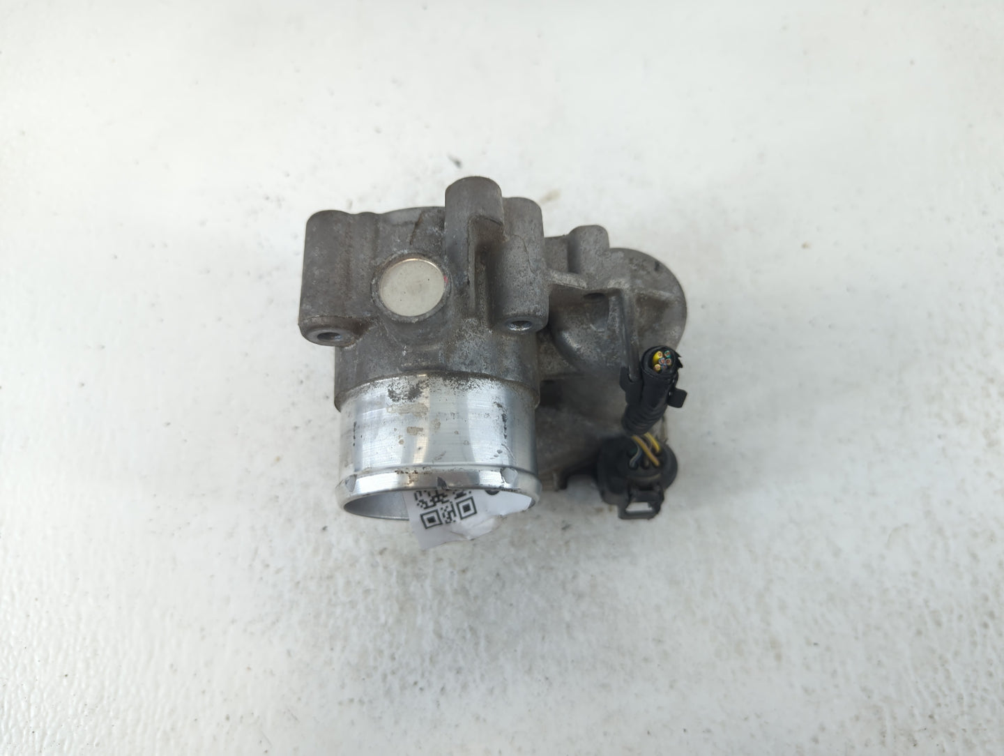2014-2019 Ford Fiesta Throttle Body P/N:7S7G-9F991-CA Fits Fits 2013 2014 2015 2016 2017 2018 2019 OEM Used Auto Parts - Oem