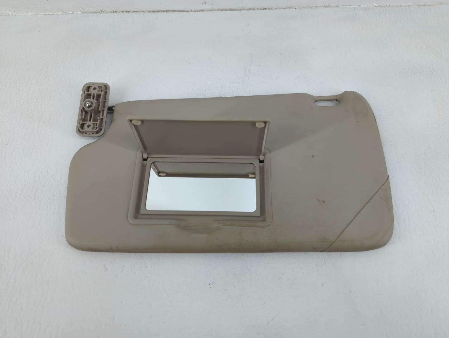 2011-2019 Ford Fiesta Sun Visor Shade Replacement Passenger Right Mirror Fits Fits 2011 2012 2013 2014 2015 2016 2017 2018 2