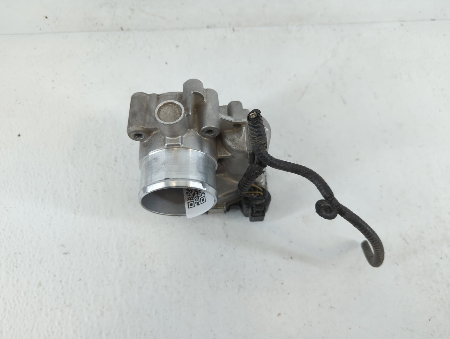 2011-2014 Ford Fiesta Throttle Body P/N:7S7G-9F991-CA Fits Fits 2011 2012 2013 2014 OEM Used Auto Parts - Oemusedautoparts1.