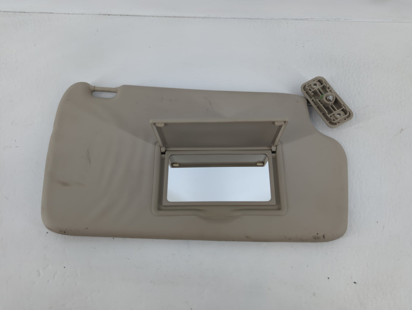 2011-2019 Ford Fiesta Sun Visor Shade Replacement Passenger Right Mirror Fits Fits 2011 2012 2013 2014 2015 2016 2017 2018 2