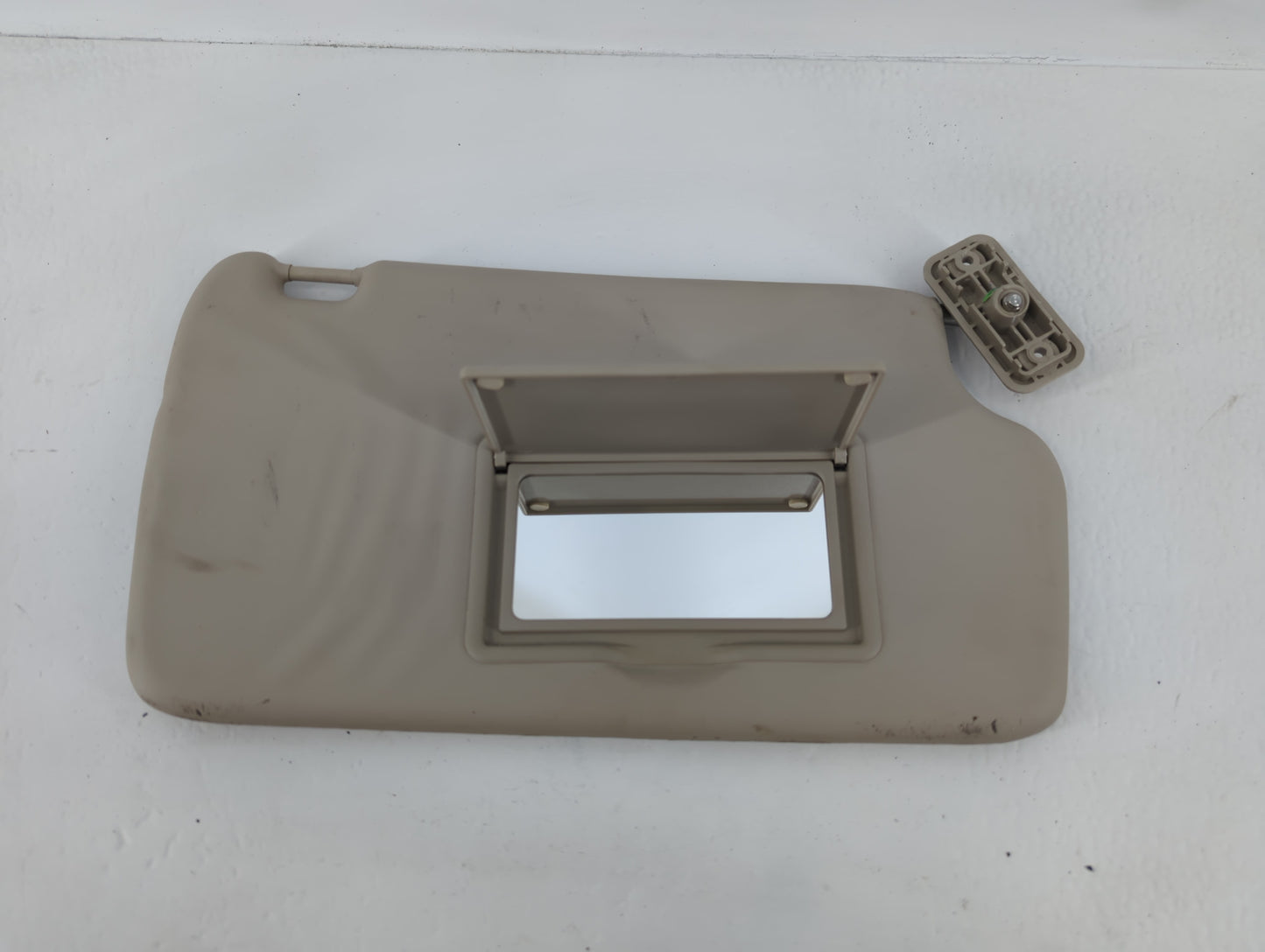 2011-2019 Ford Fiesta Sun Visor Shade Replacement Passenger Right Mirror Fits Fits 2011 2012 2013 2014 2015 2016 2017 2018 2