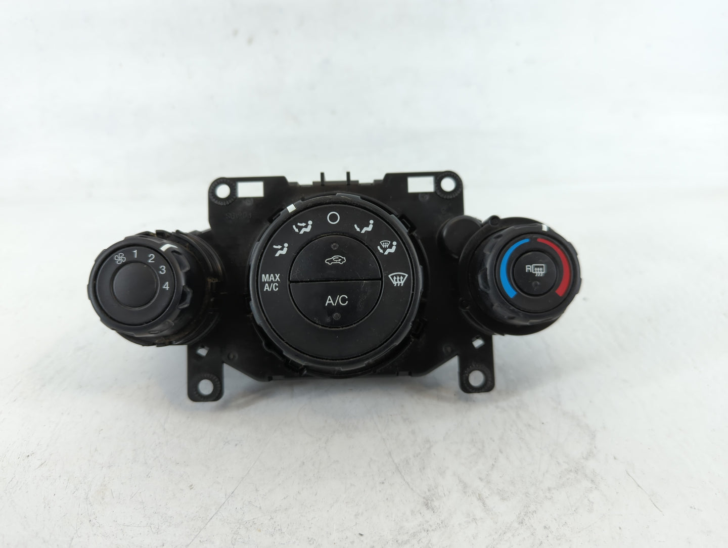2014-2019 Ford Fiesta Climate Control Module Temperature AC/Heater Replacement P/N:D2BT 19980 AA Fits OEM Used Auto Parts - 