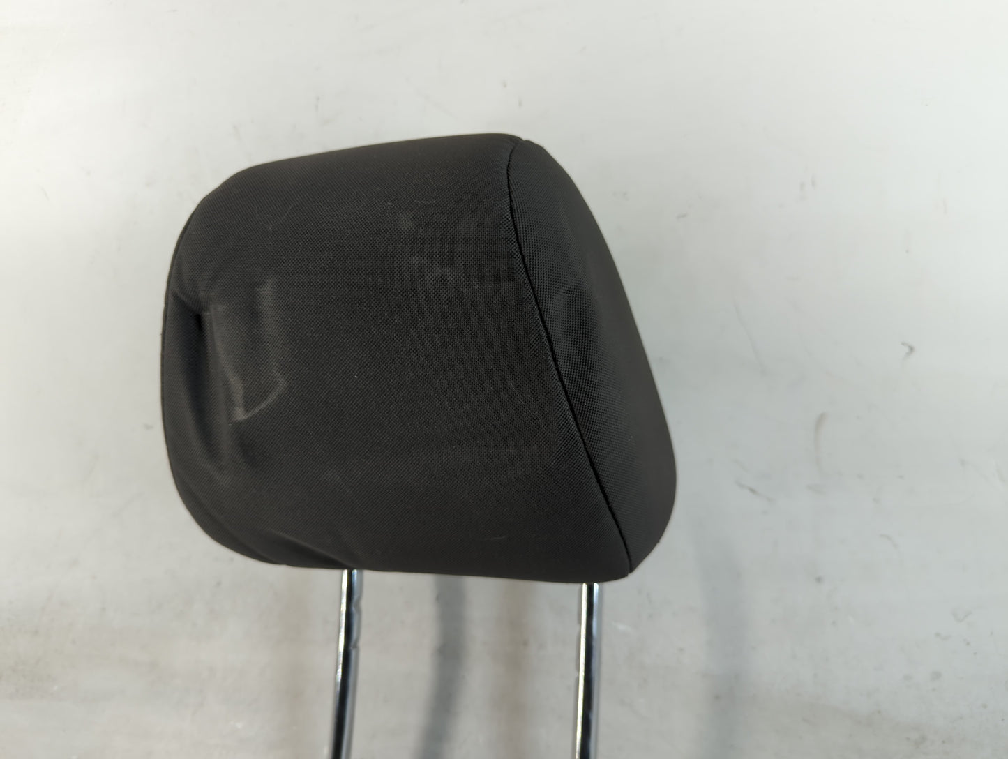2014-2018 Ford Fiesta Headrest Head Rest Front Driver Passenger Seat Fits Fits 2014 2015 2016 2017 2018 OEM Used Auto Parts 