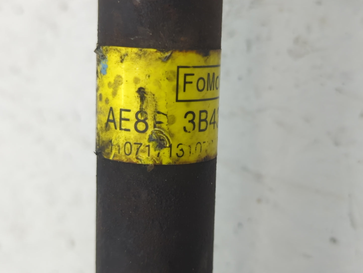 2011-2015 Ford Fiesta Axle Shaft Front Passenger Cv C/v - Oemusedautoparts1.com