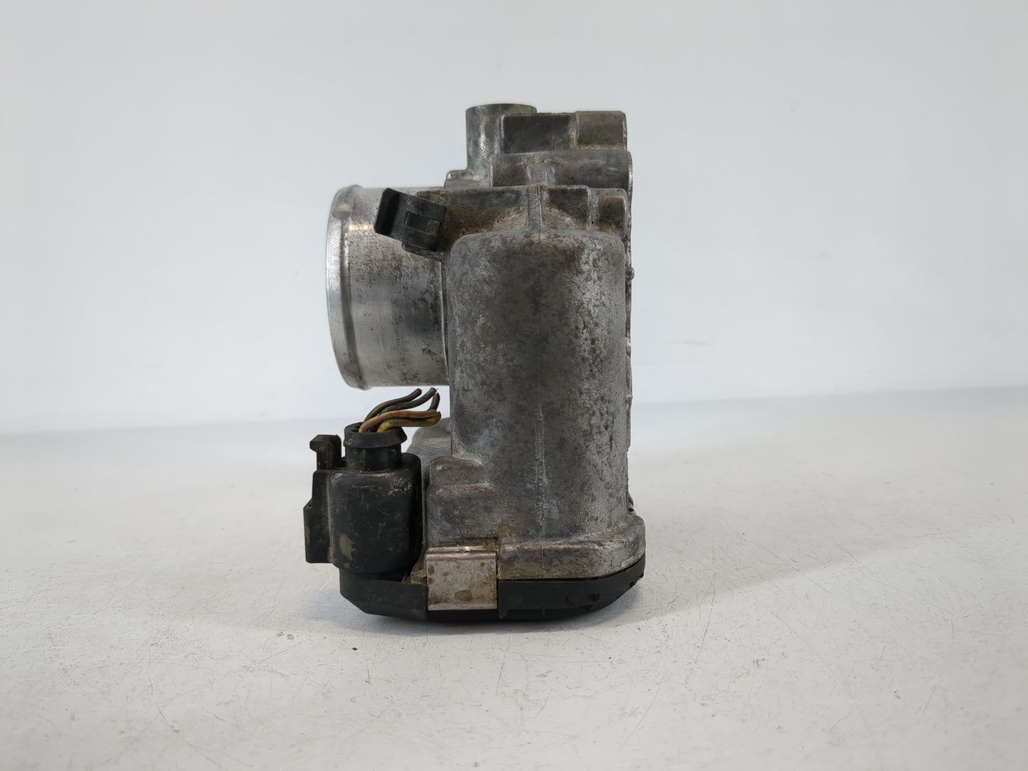 2014-2019 Ford Fiesta Throttle Body Fits Fits 2013 2014 2015 2016 2017 2018 2019 OEM Used Auto Parts - Oemusedautoparts1.com