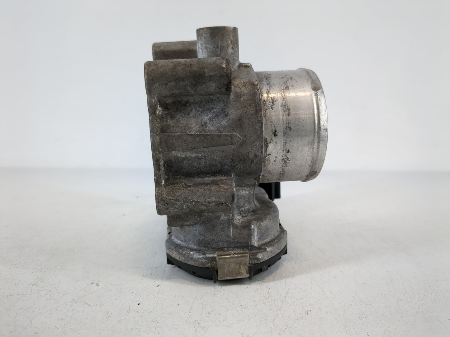 2014-2019 Ford Fiesta Throttle Body Fits Fits 2013 2014 2015 2016 2017 2018 2019 OEM Used Auto Parts - Oemusedautoparts1.com